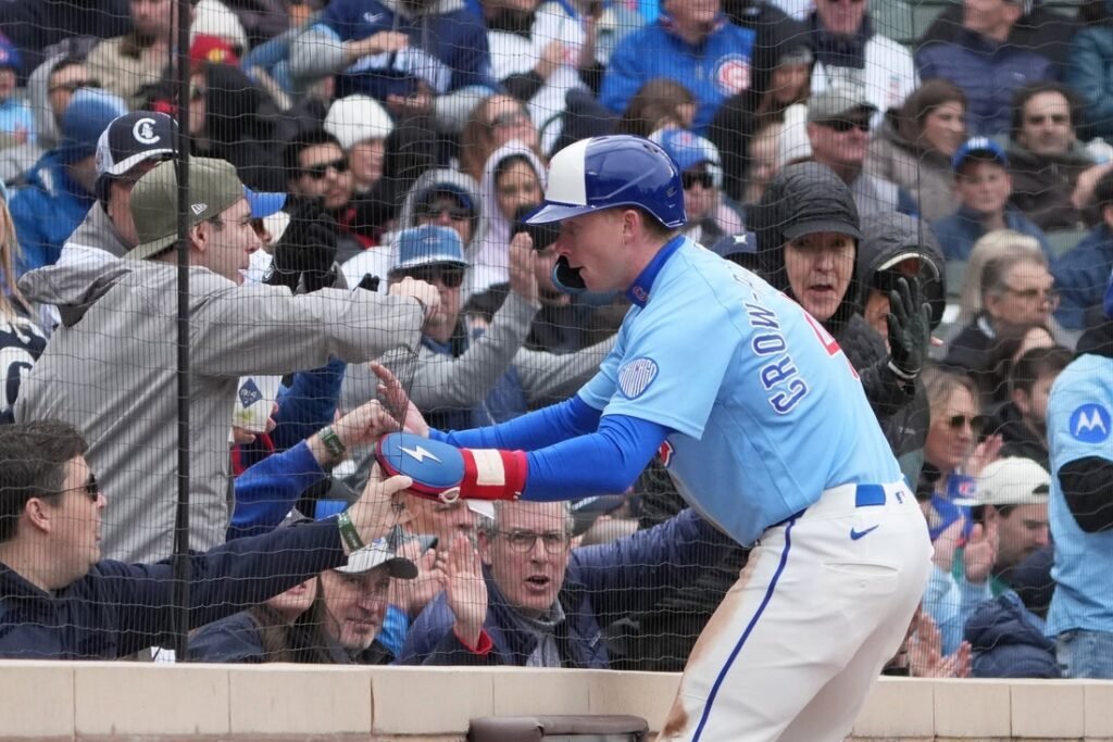 Cubs stay hot, edge Diamondbacks in series opener Cubs stay hot, edge Diamondbacks in series opener
