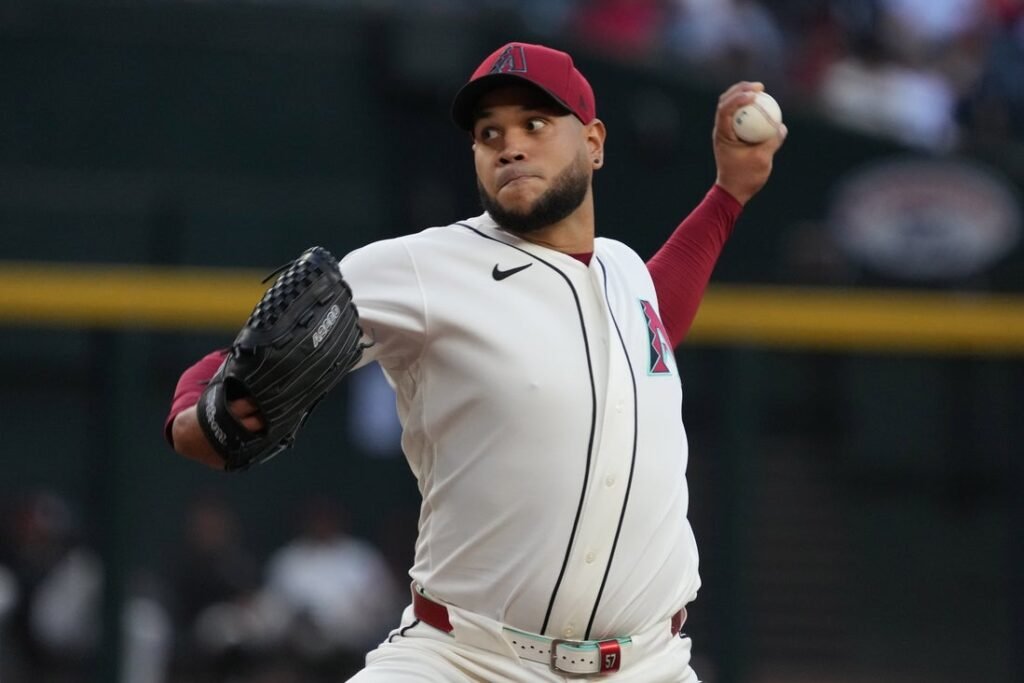 D-backs support Eduardo Rodriguez's gem, blank Pirates
