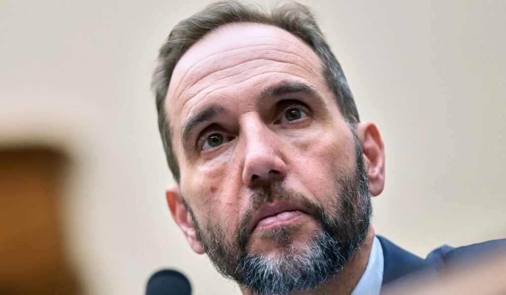 DOJ lawyer stole Jack Smith’s Trump report, feds charge DOJ lawyer stole Jack Smith’s Trump report, feds charge