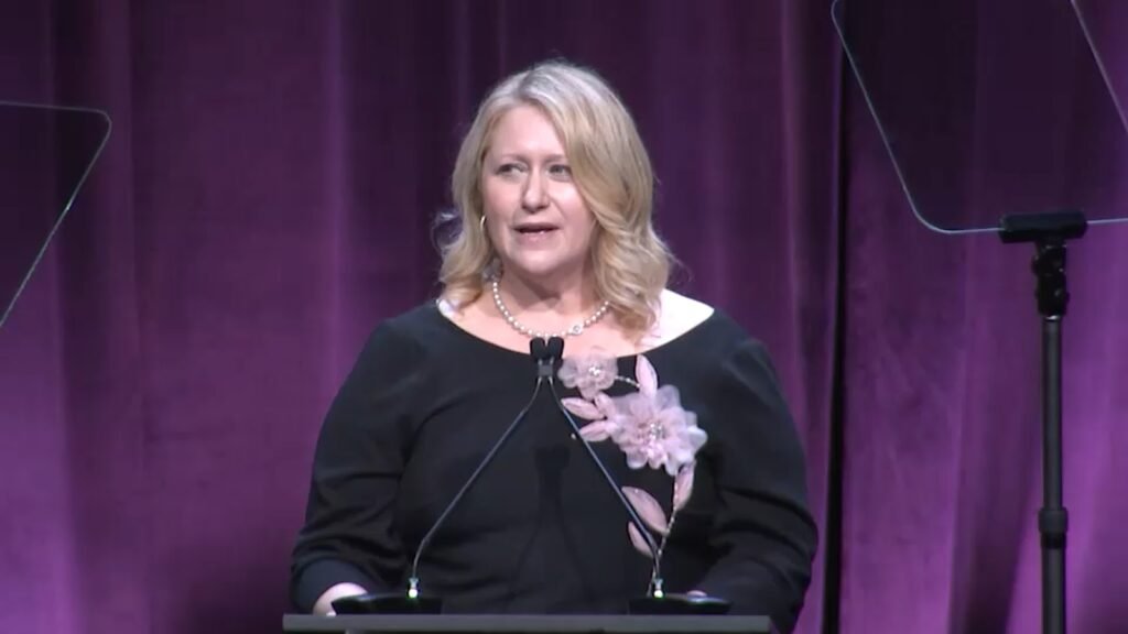 Debra OConnell, presidenta de Disney Entertainment Television, reconocida como una de las homenajeadas de 2026 – Celebrity Land Debra OConnell, presidenta de Disney Entertainment Television, reconocida como una de las homenajeadas de 2026 – Celebrity Land