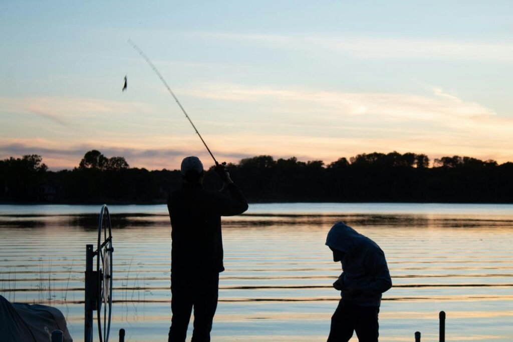Disfrute de un fin de semana de pesca y entretenimiento en St. Cloud – Celebrity Land