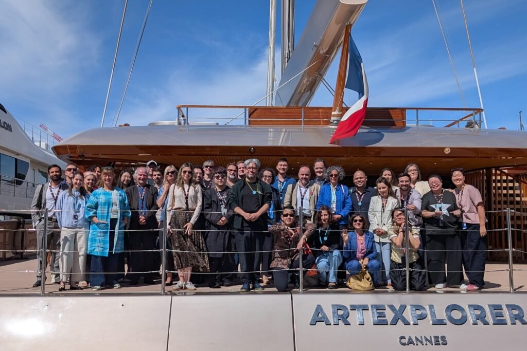 Distributors and film agencies from all over the world build bridges in Cannes Distributors and film agencies from all over the world build bridges in Cannes