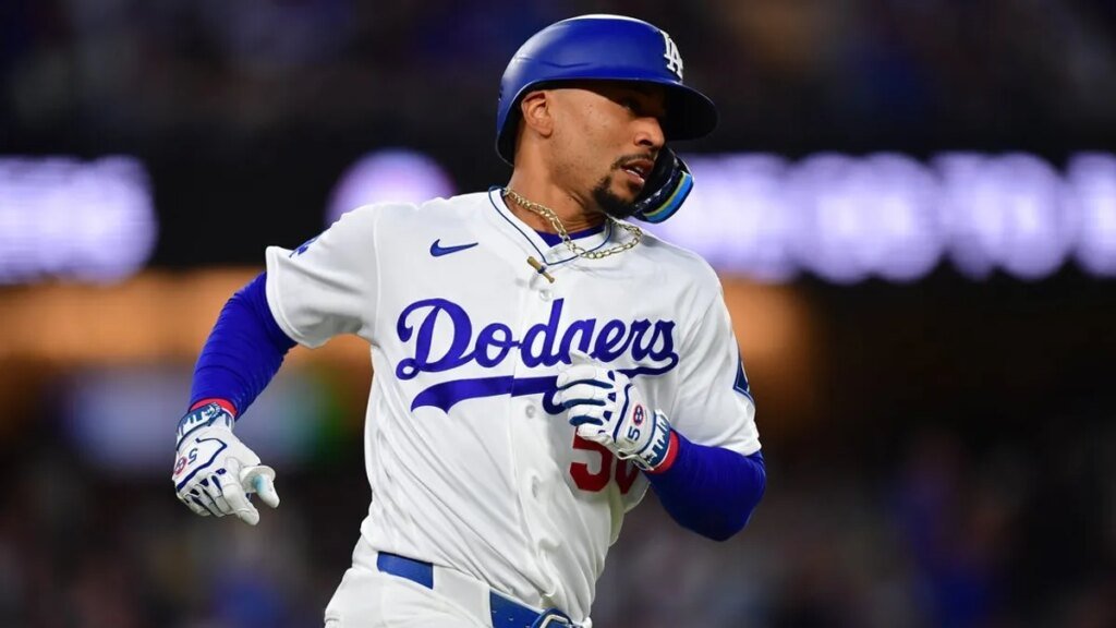 Dodgers' revamped batting order pummels Rockies 15-6