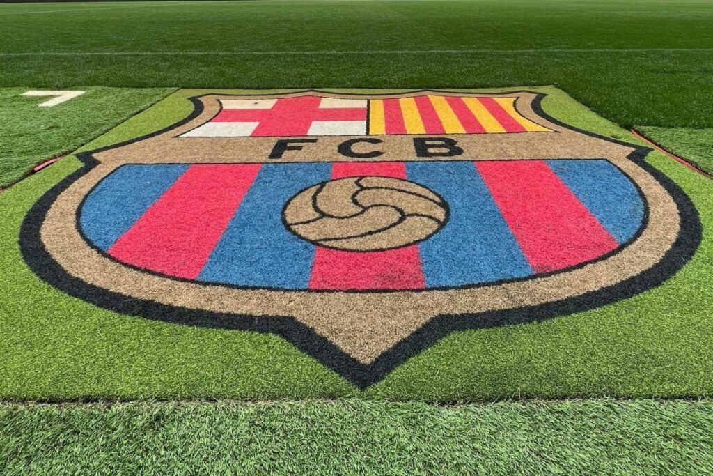 Dominant Barcelona defend their title