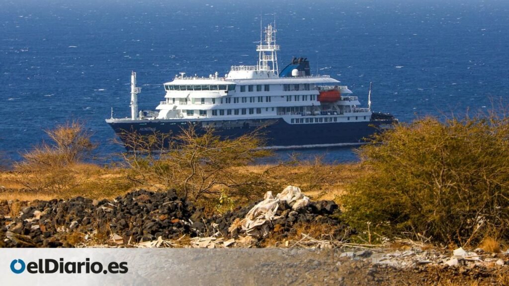 El crucero del hantavirus desembarcará en Canarias tras una solicitud formal de la OMS a España