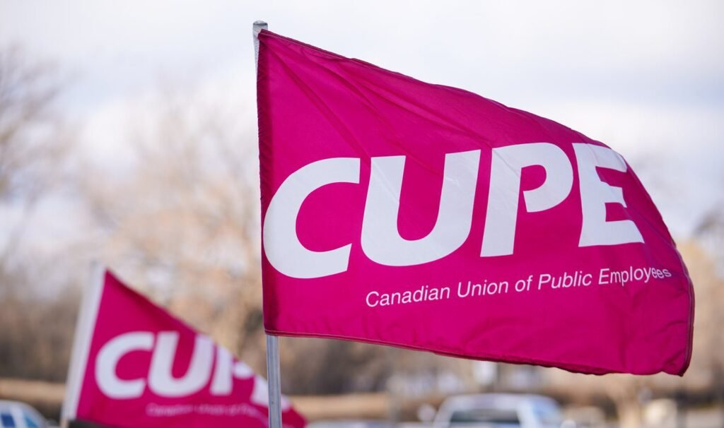 Families plugging gaps as renewed talks fail to end Nova Scotia long-term care strike