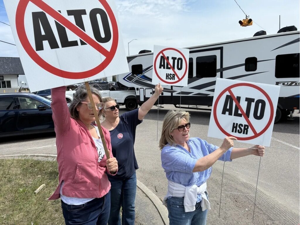 Farmers, conservationists and rural communities are uniting to protest high-speed rail Farmers, conservationists and rural communities are uniting to protest high-speed rail