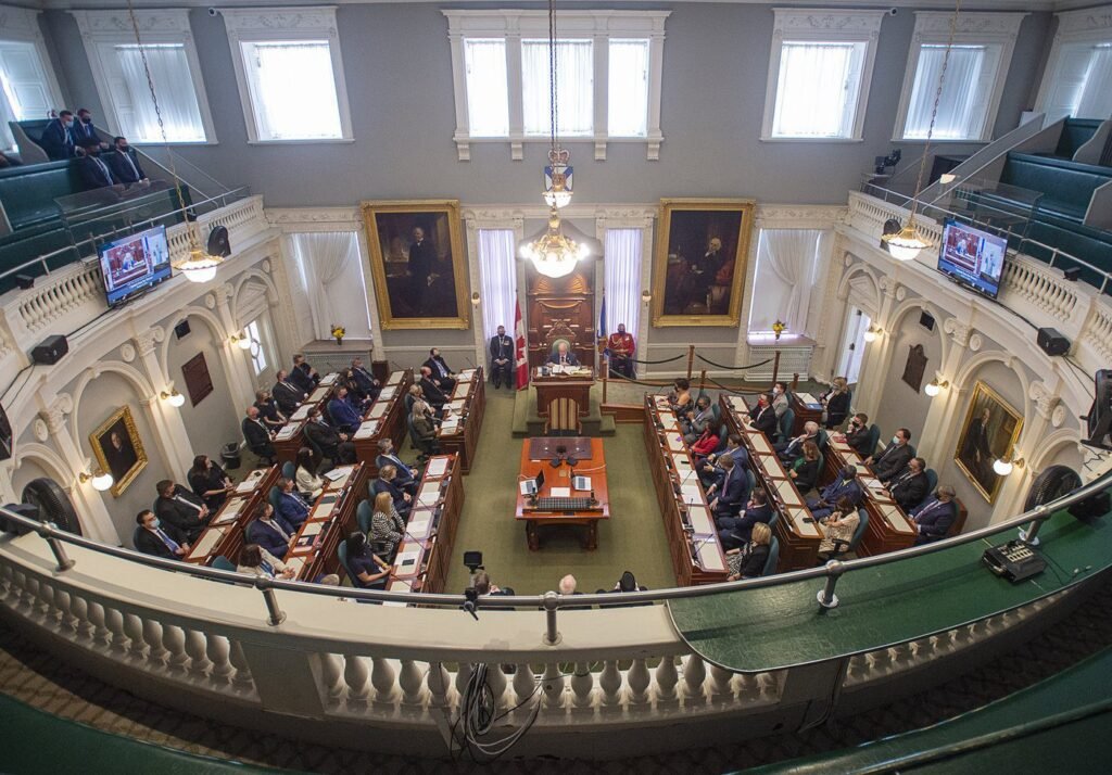 Former Progressive Conservative justice minister joins the Nova Scotia Liberal Party