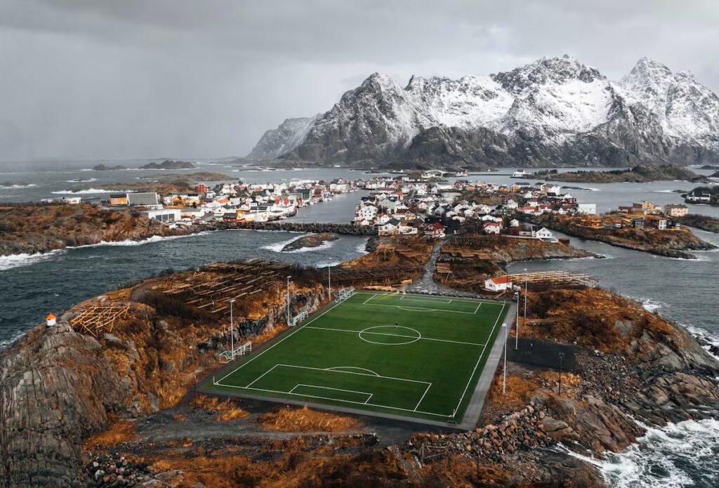 From the Bernabéu to Greenland: 10 iconic and unique football stadiums | Sports