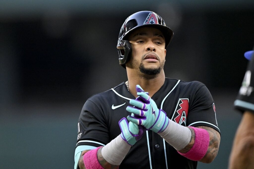 Giants, Diamondbacks committed to climbing back into NL West race Giants, Diamondbacks committed to climbing back into NL West race