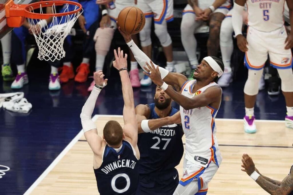 Gilgeous-Alexander has off night but OKC still power past Los Angeles Lakers, despite James' best efforts