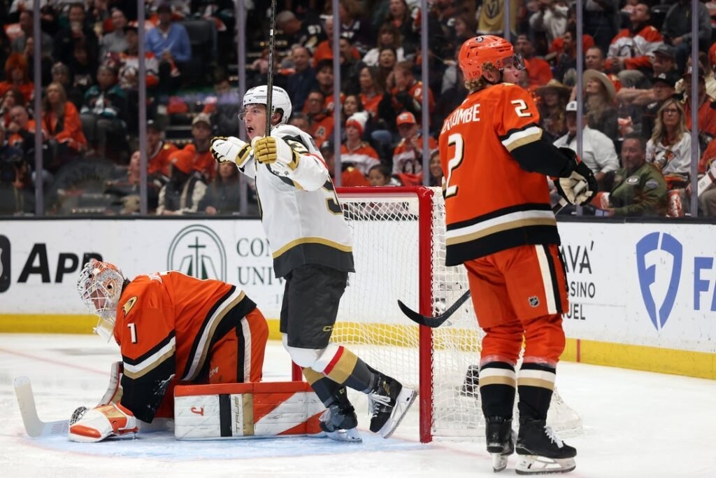 Golden Knights eliminate Ducks in Game 6 behind first-period barrage