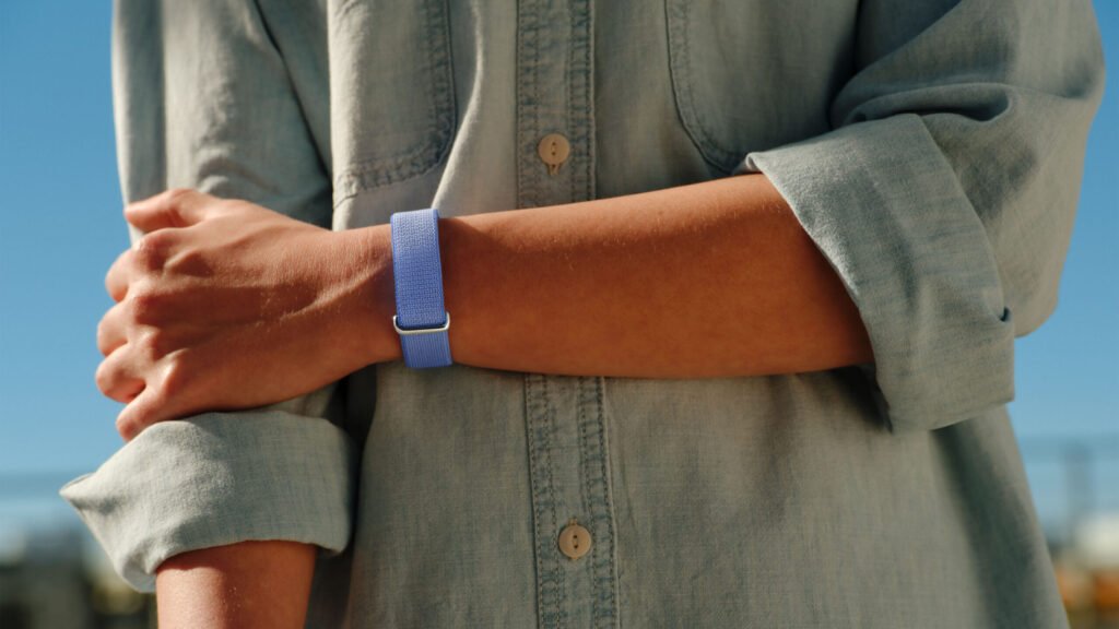 Google unveils screenless Fitbit Air, replaces app with Google Health