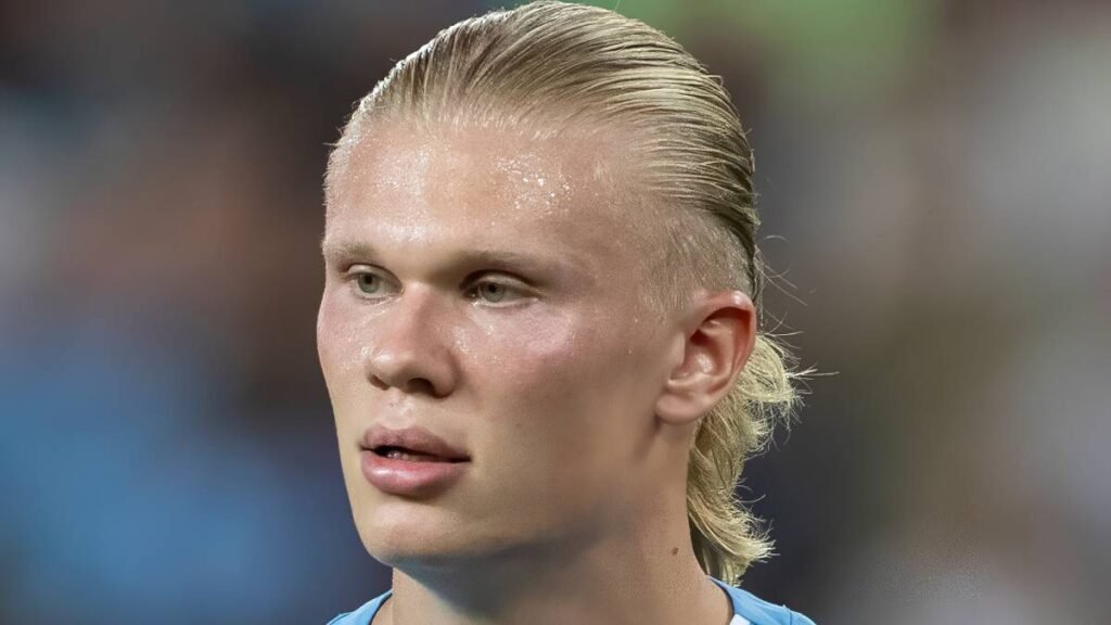 Haaland goal disallowed in Chelsea vs Man City as Premier League title contenders apply 'huge pressure'