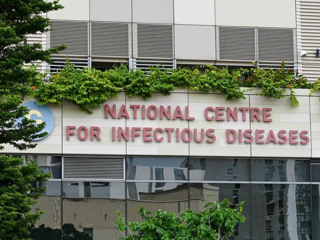 Hantavirus vs Covid: The differences in symtoms, spread and treatment
