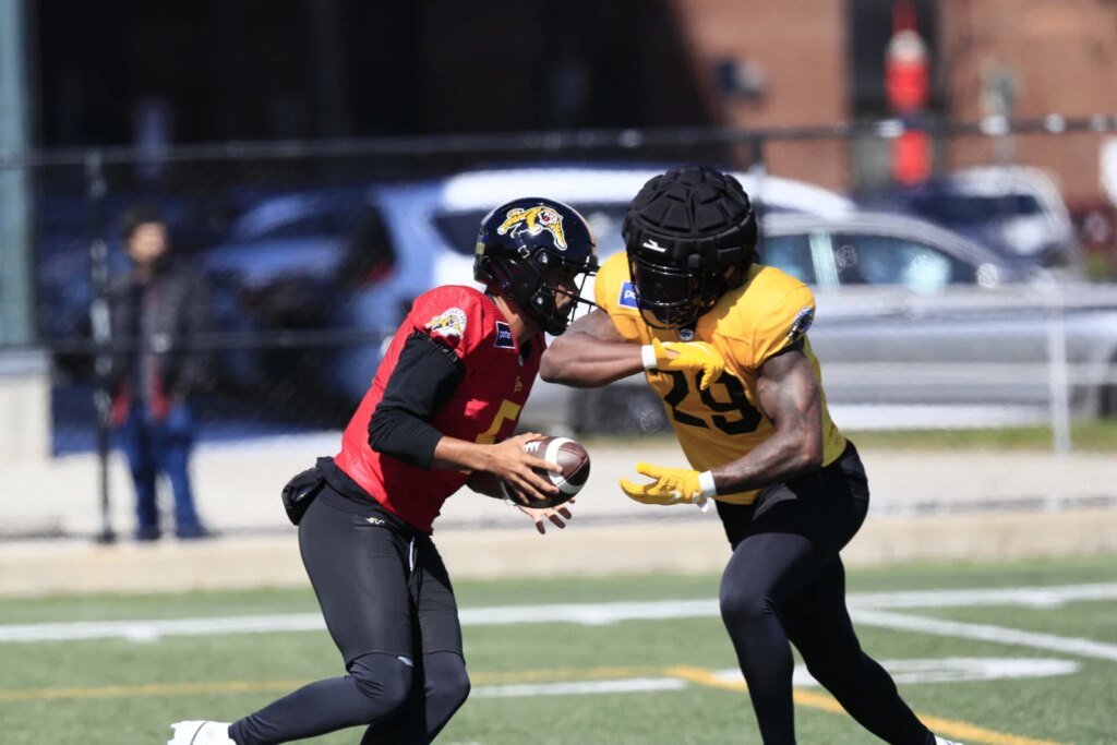'I don't care how good you run it': Scott Milanovich puts one ability above rest in Tiger-Cats' RB battle