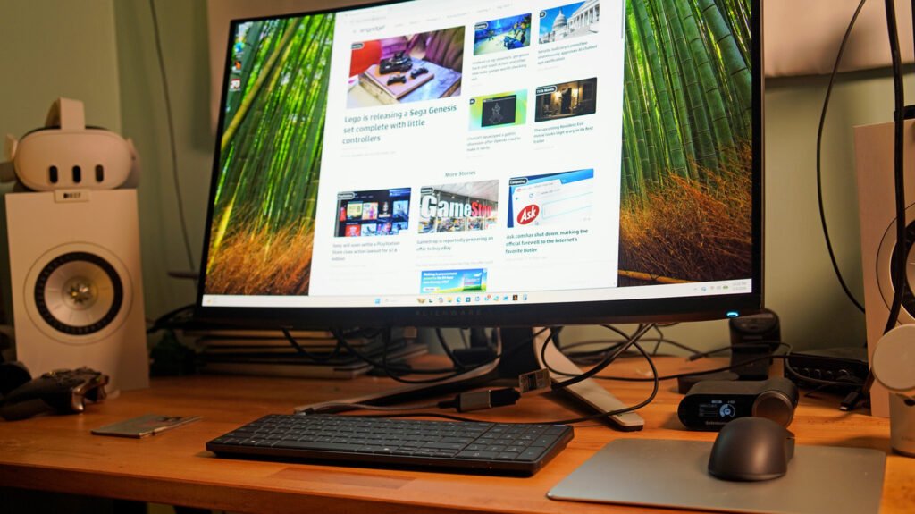 It's A Desktop In A Keyboard! But It's Not For You
