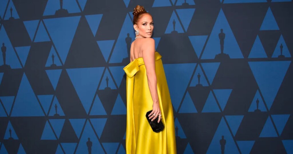 Jennifer Lopez's Summer Yellow Maxi Dress Style Is on Amazon