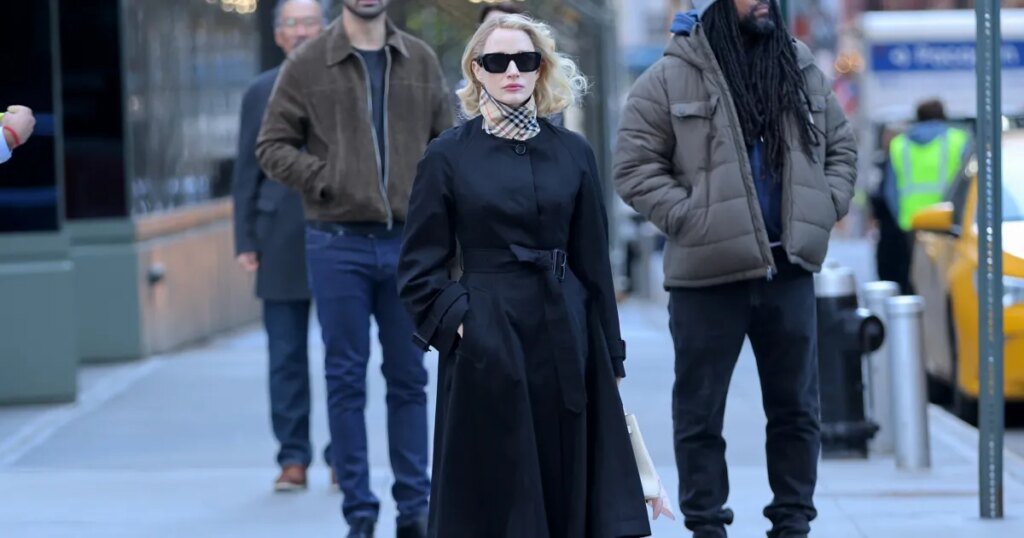 Jessica Chastain's Black Designer Trench Coat for $48