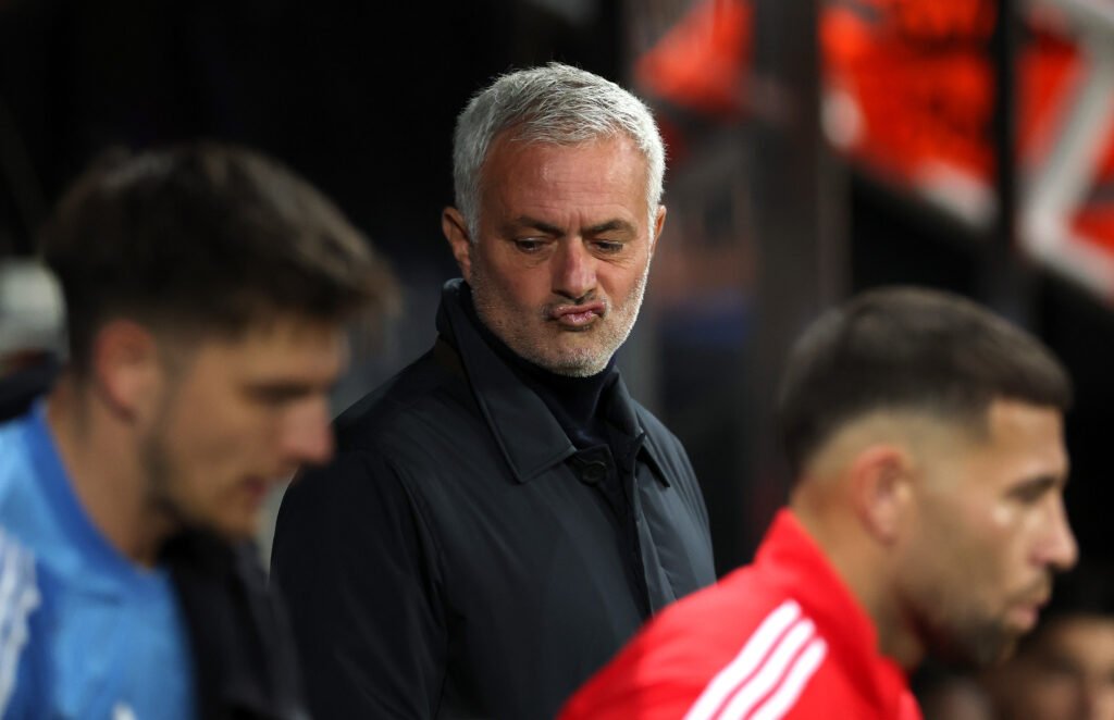 Jose Mourinho pushes Real Madrid to pursue Barcelona top target Jose Mourinho pushes Real Madrid to pursue Barcelona top target