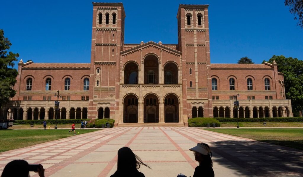 Justice Dept. says UCLA medical school discriminated based on race in admissions