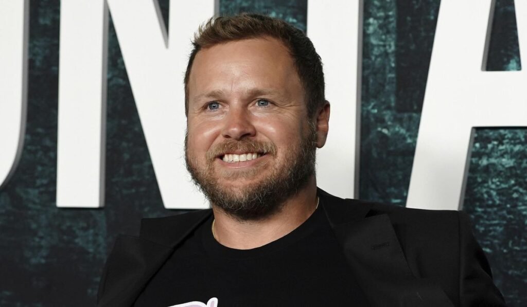 Karen Bass calls Spencer Pratt ‘reprehensible’ for ‘exploiting grief’ of Palisades fire victims