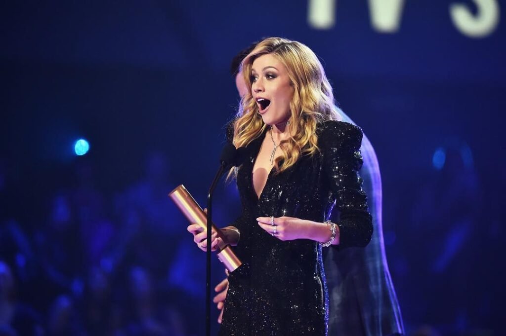Kat McNamara Drops Sneak Peek One Week Before ‘True Justice 2’ Hallmark Premiere