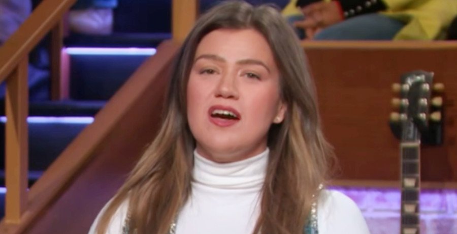 Kelly Clarkson Faces Backlash Over Talk Show’s Final Season Kelly Clarkson Faces Backlash Over Talk Show's Final Season