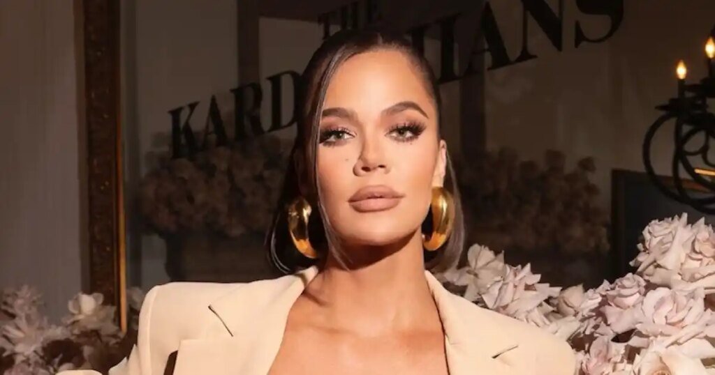 Khloe Kardashian ‘Misadvised’ About Getting Cats Declawed Khloe Kardashian 'Misadvised' About Getting Cats Declawed