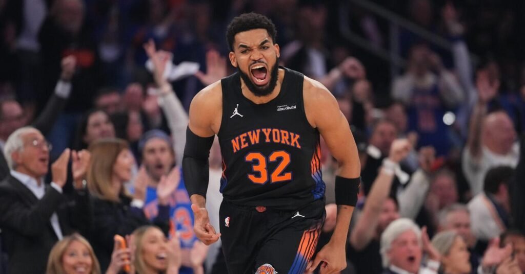 Knicks fans party like it’s 1999 after sweeping Cavaliers to cruise into NBA Finals Knicks fans party like it's 1999 after sweeping Cavaliers to cruise into NBA Finals
