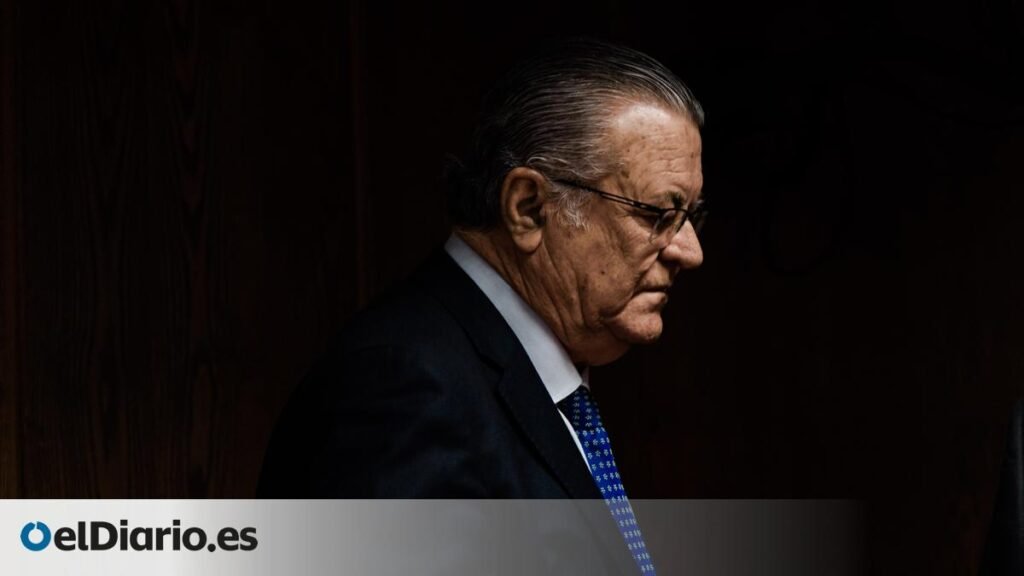 La Policía se incautó de 107.000 euros y 75.000 dólares en el registro de la casa del presidente de Plus Ultra La Policía se incautó de 107.000 euros y 75.000 dólares en el registro de la casa del presidente de Plus Ultra