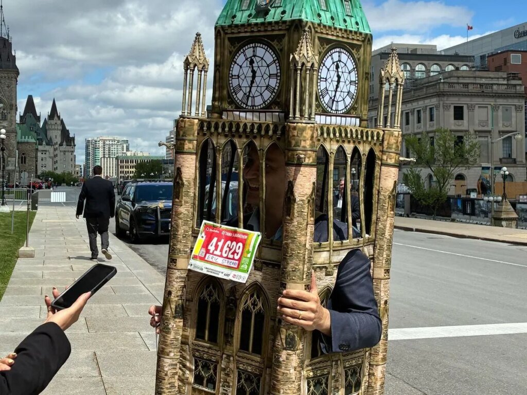 Liberal climate caucus co-chair says he ‘absolutely’ supports Carney’s policies Liberal climate caucus co-chair says he ‘absolutely’ supports Carney’s policies