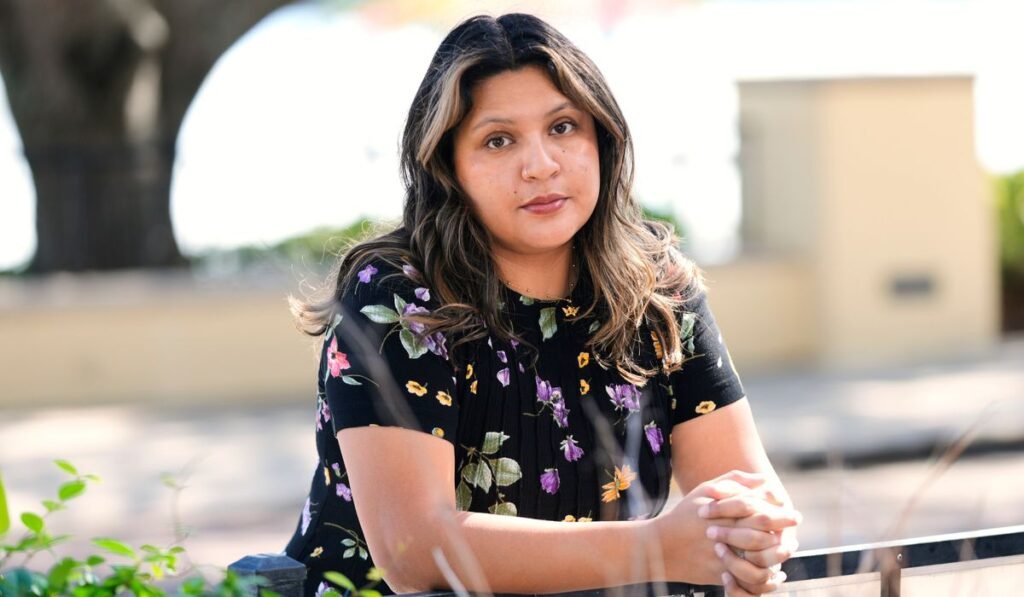 Long DACA renewal wait times leave some ‘Dreamers’ without status, a job and fearing detainment
