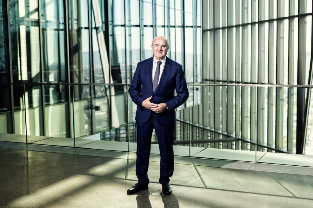 Luis de Guindos: ‘I used to be more of a hawk, now I’m on the side of prudence’ | Economy and Business