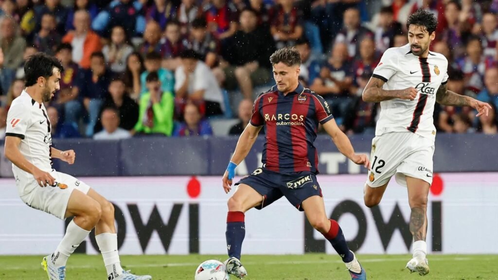 Mallorca on the brink, Sevilla, Espanyol safe