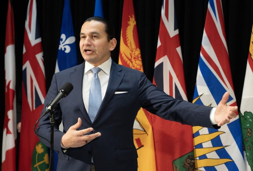 Manitoba Premier Wab Kinew wants word ban lifted in legislature