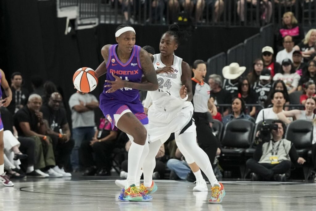 Mercury brace for heated battle vs. Valkyries Mercury brace for heated battle vs. Valkyries