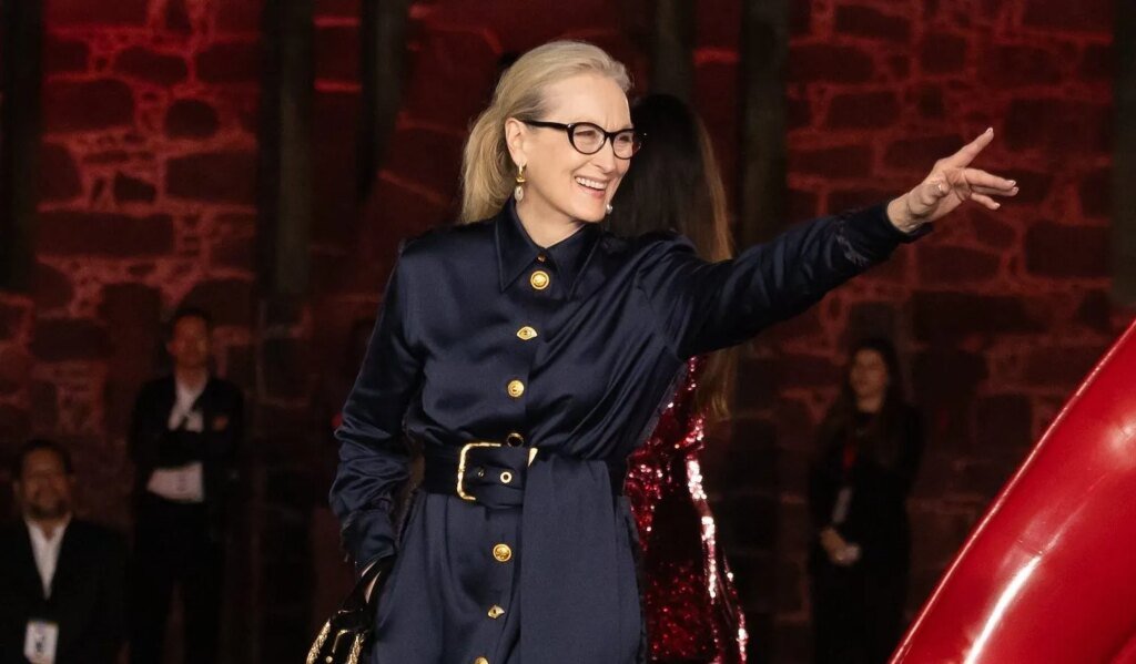 Meryl Streep’s Salary for ‘The Devil Wears Prada 2’ vs. First Movie – Hollywood Life