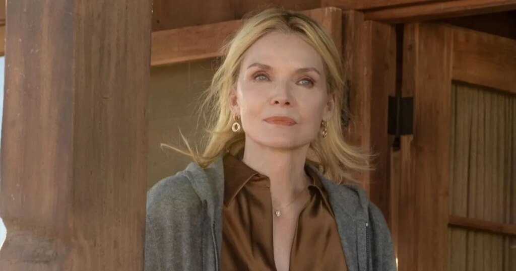 Michelle Pfeiffer Says The Madison Set Didn’t Have Bathrooms Michelle Pfeiffer Says The Madison Set Didn't Have Bathrooms