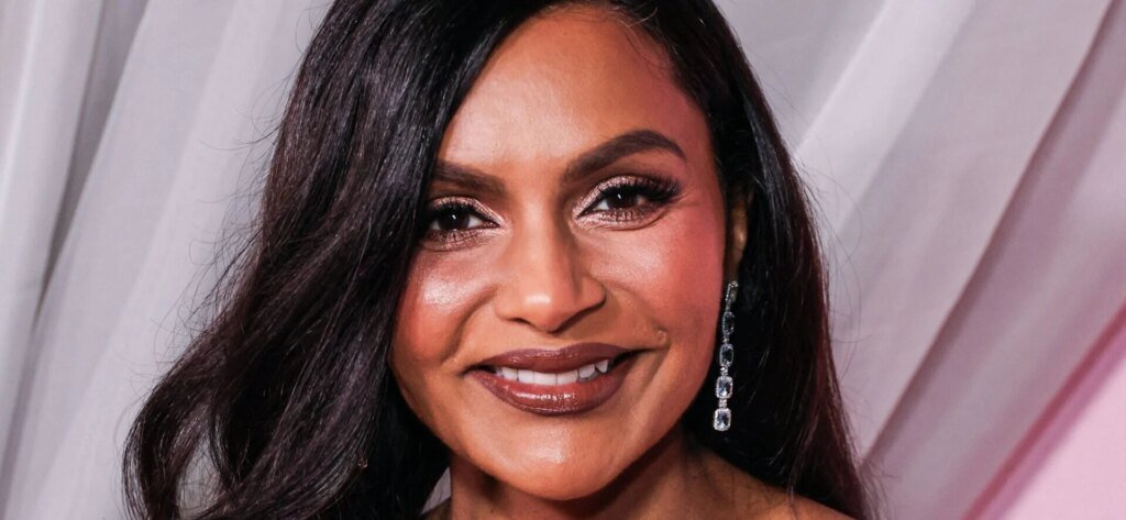 Mindy Kaling Shows Off Dramatic Weight Loss At Gold Gala