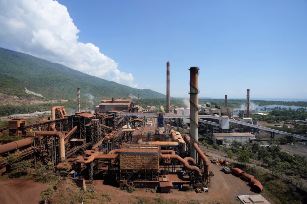 Mining giant Fenix, accused of the destruction of Maya lands, resumes operations in Guatemala | International