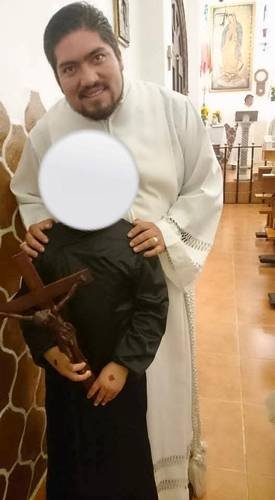 Misionero católico encarcelado por abusar de su hijo propone arreglo de 300 mil pesos Misionero católico encarcelado por abusar de su hijo propone arreglo de 300 mil pesos