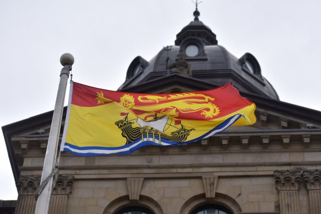 New Brunswick should enshrine into law the right to clean water, says lawyer