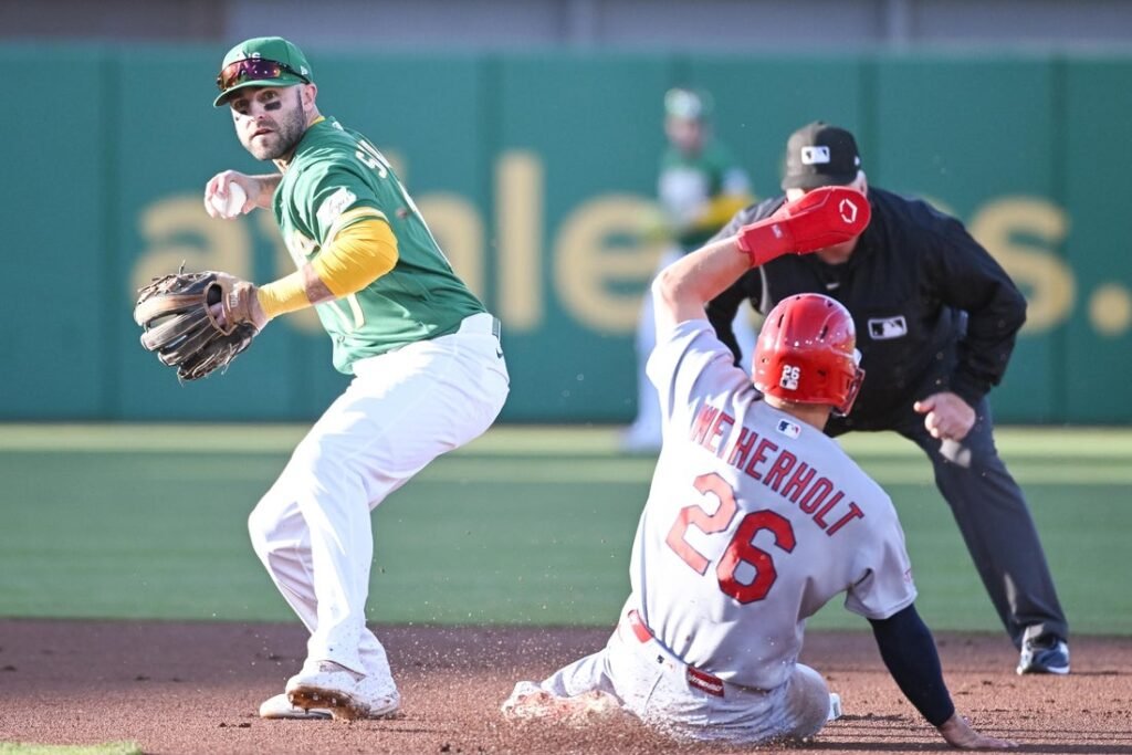 Nick Kurtz's grand slam propels A's past Cardinals