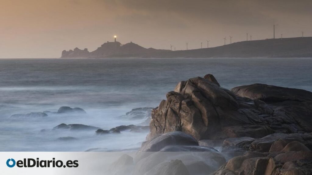 O Camiño dos Faros, la ruta que recorre la Costa da Morte entre acantilados y playas salvajes