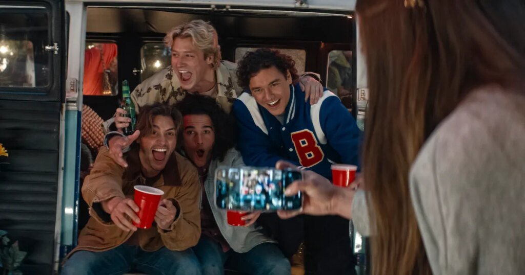 Off Campus’ Charlie Evans Breaks Silence on Hunter Davenport Twist Off Campus' Charlie Evans Breaks Silence on Hunter Davenport Twist