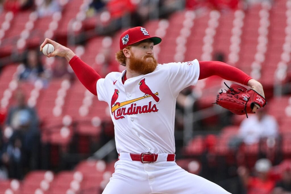 On 6-game win streak, Cards out to keep Dodgers' bats cold