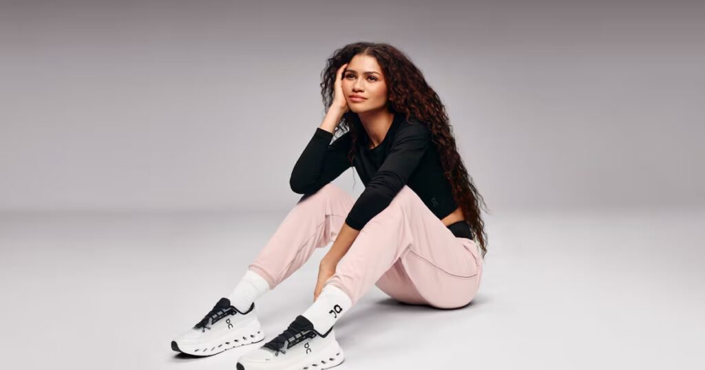 On Lifts Outlook as Buyers Snap Up Cloudtilt Shoes