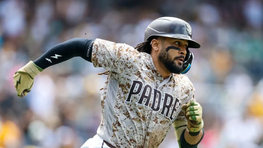 Padres’ Fernando Tatis Jr. owes $3.74M in future earnings ruling Padres’ Fernando Tatis Jr. owes $3.74M in future earnings ruling