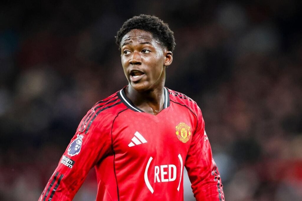 Predicted line-ups & where to watch as North West giants clash at Old Trafford